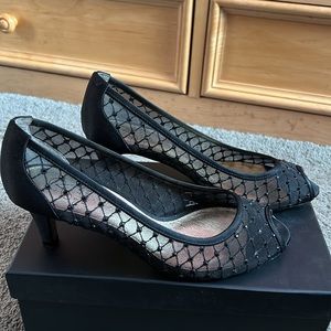 Adrianna Papell Black Mesh Heels Size 7